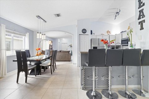 Villa ou maison à vendre à Deerfield Beach, Floride: 3 chambres, 131.74 m2 № 1942194 - photo 14