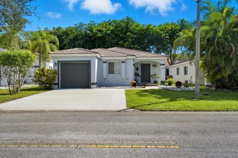 House in Deerfield Beach, Florida 3 bedrooms, 131.74 sq.m. № 1942194 - photo 26