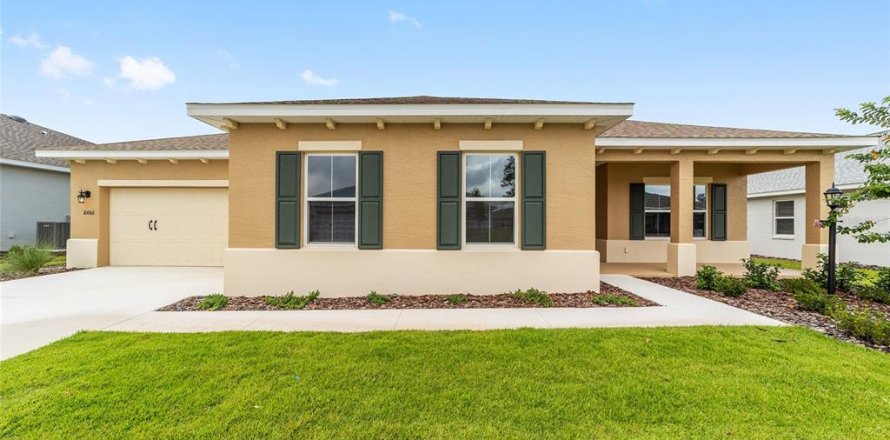 House in Ocala, Florida 2 bedrooms, 231.61 sq.m. № 2229350