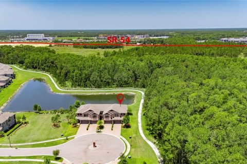 Adosado en venta en Wesley Chapel, Florida, 3 dormitorios, 190.17 m2 № 1520824 - foto 8