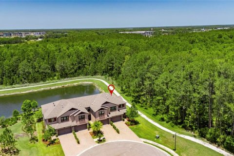 Adosado en venta en Wesley Chapel, Florida, 3 dormitorios, 190.17 m2 № 1520824 - foto 9