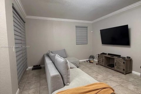 Adosado en alquiler en Homestead, Florida, 3 dormitorios, 178 m2 № 1967893 - foto 18