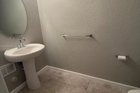Adosado en alquiler en Homestead, Florida, 3 dormitorios, 178 m2 № 1967893 - foto 19