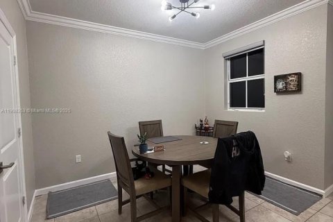 Adosado en alquiler en Homestead, Florida, 3 dormitorios, 178 m2 № 1967893 - foto 8