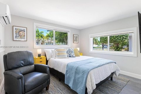 Villa ou maison à vendre à Lighthouse Point, Floride: 3 chambres, 165.83 m2 № 2273734 - photo 10