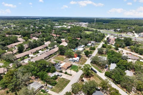 Villa ou maison à vendre à Spring Hill, Floride: 2 chambres, 84.26 m2 № 2210328 - photo 23