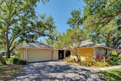 House in Venice, Florida 2 bedrooms, 125.23 sq.m. № 1718606 - photo 1
