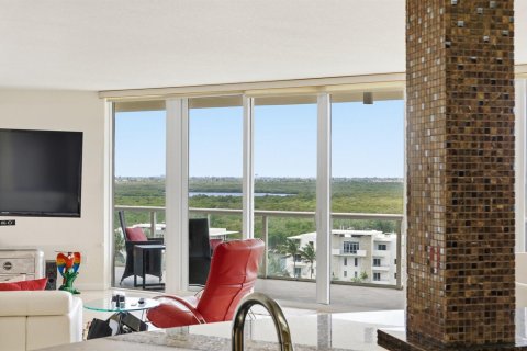 Copropriété à vendre à Hollywood, Floride: 2 chambres, 184.69 m2 № 2243239 - photo 11