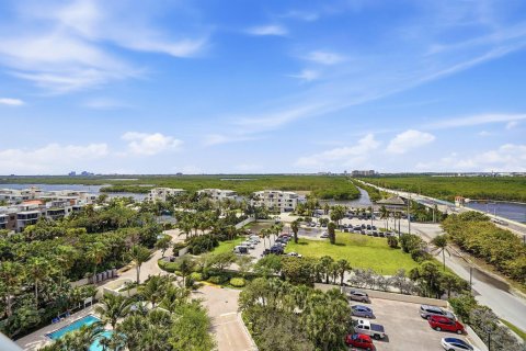 Copropriété à vendre à Hollywood, Floride: 2 chambres, 184.69 m2 № 2243239 - photo 28