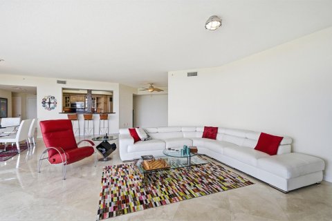 Copropriété à vendre à Hollywood, Floride: 2 chambres, 184.69 m2 № 2243239 - photo 12