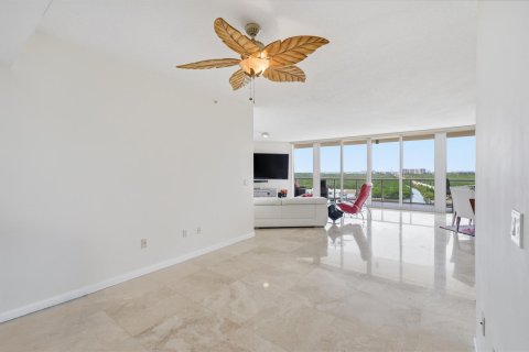 Copropriété à vendre à Hollywood, Floride: 2 chambres, 184.69 m2 № 2243239 - photo 17