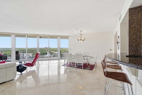 Copropriété à vendre à Hollywood, Floride: 2 chambres, 184.69 m2 № 2243239 - photo 14