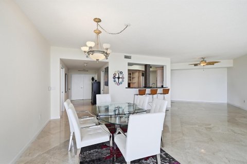 Copropriété à vendre à Hollywood, Floride: 2 chambres, 184.69 m2 № 2243239 - photo 9
