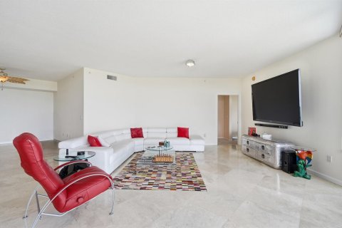Copropriété à vendre à Hollywood, Floride: 2 chambres, 184.69 m2 № 2243239 - photo 10