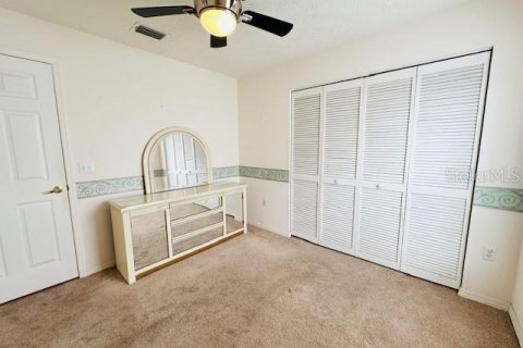 House in New Port Richey, Florida 3 bedrooms, 133.97 sq.m. № 1690377 - photo 15