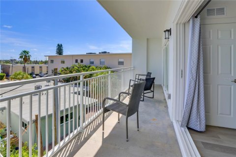Condominio en venta en Madeira Beach, Florida, 3 dormitorios, 133.78 m2 № 1826276 - foto 23