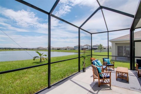 Casa en venta en Wesley Chapel, Florida, 4 dormitorios, 209.96 m2 № 1902655 - foto 29