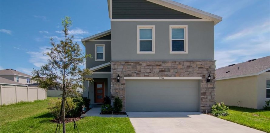 Casa en Wesley Chapel, Florida 4 dormitorios, 209.96 m2 № 1902655