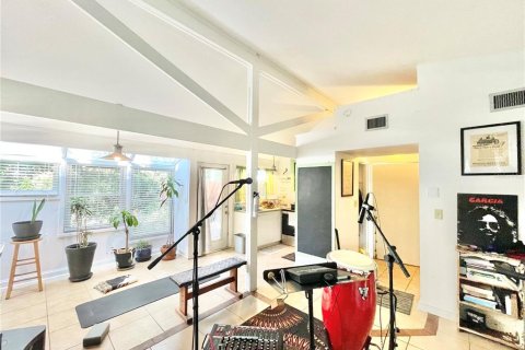 Villa ou maison à vendre à Gainesville, Floride: 4 chambres, 181.9 m2 № 1597297 - photo 21