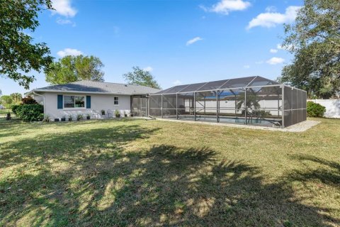 House in Port Charlotte, Florida 3 bedrooms, 117.06 sq.m. № 1578705 - photo 28