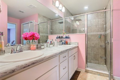 Casa en venta en Winter Haven, Florida, 4 dormitorios, 186.27 m2 № 1899132 - foto 16