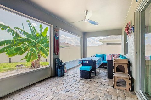 Casa en venta en Winter Haven, Florida, 4 dormitorios, 186.27 m2 № 1899132 - foto 29