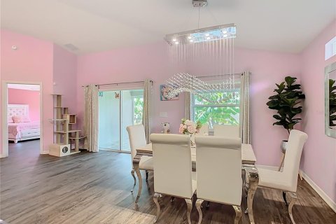 Casa en venta en Winter Haven, Florida, 4 dormitorios, 186.27 m2 № 1899132 - foto 6