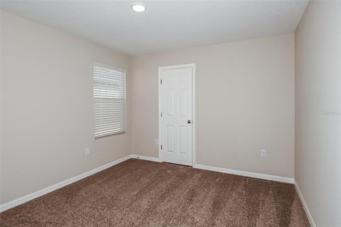 House in Haines City, Florida 4 bedrooms, 206.8 sq.m. № 1665656 - photo 18