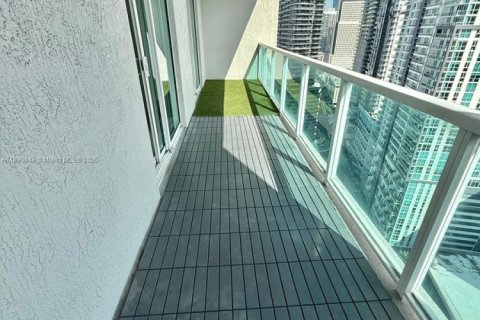 Снять в аренду кондоминиум в Майами, Флорида 2 спальни, 95.04м2, № 1944806 - фото 17