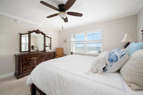 Condo in Vero Beach, Florida, 2 bedrooms  № 2181980 - photo 17