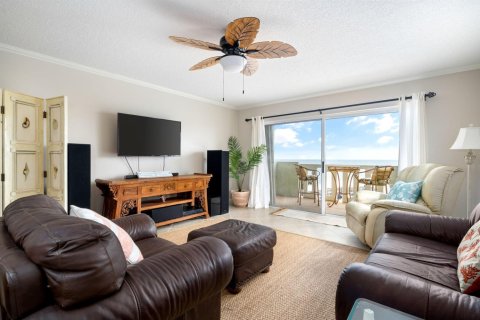 Condo in Vero Beach, Florida, 2 bedrooms  № 2181980 - photo 11