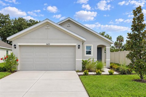 House in Parrish, Florida 3 bedrooms, 139.73 sq.m. № 2371575