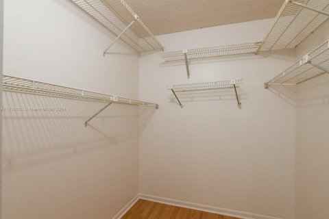 Condominio en venta en Coconut Creek, Florida, 2 dormitorios № 1874506 - foto 11
