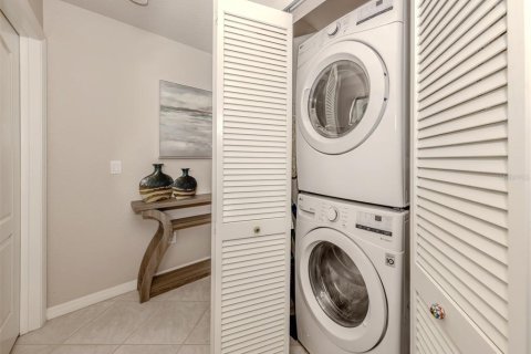 Купить кондоминиум в Венеция, Флорида 5 комнат, 106.93м2, № 1524369 - фото 27