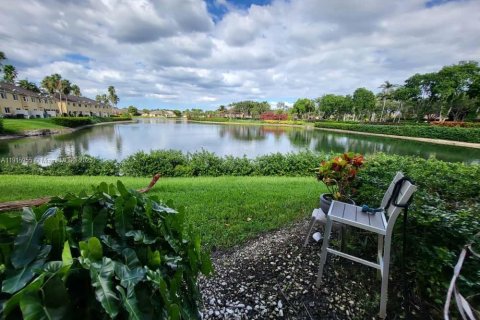 Copropriété à louer à Homestead, Floride: 3 chambres, 111.11 m2 № 1971876 - photo 19