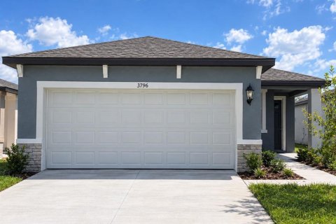 Villa ou maison à Brooksville, Floride 4 chambres, 156.73 m2 № 2313274