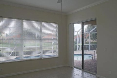 House in Boynton Beach, Florida 3 bedrooms, 213.58 sq.m. № 1840863 - photo 13