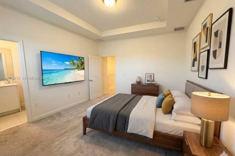 Casa en alquiler en Miami, Florida, 3 dormitorios, 143.53 m2 № 2055437 - foto 23