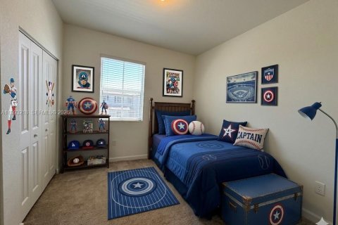 Casa en alquiler en Miami, Florida, 3 dormitorios, 143.53 m2 № 2055437 - foto 20