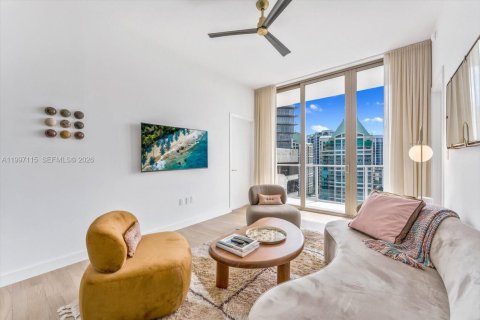 Condo in Miami, Florida, 2 bedrooms  № 2059482