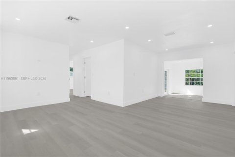 Casa en venta en Homestead, Florida, 4 dormitorios № 2026007 - foto 5