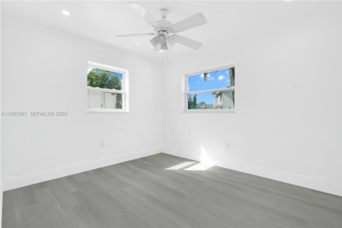 Casa en venta en Homestead, Florida, 4 dormitorios № 2026007 - foto 11