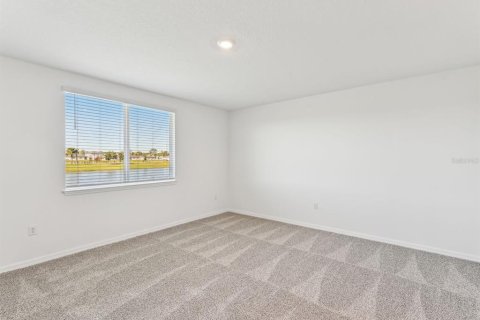 House in Palm Coast, Florida 4 bedrooms, 258.92 sq.m. № 2393849 - photo 7