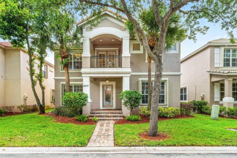 Casa en Palm Beach Gardens, Florida 4 dormitorios, 245.45 m2 № 2087220