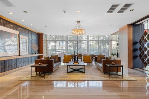 Condo in Miami, Florida, 2 bedrooms  № 1855274 - photo 20