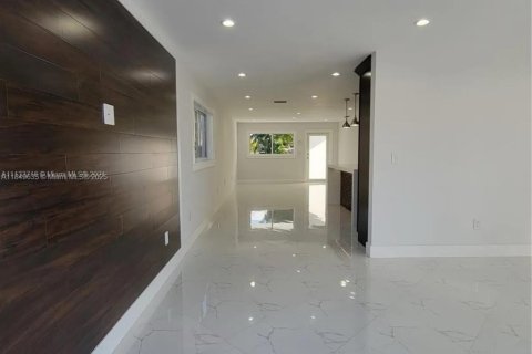 Casa en venta en Sweetwater, Florida, 4 dormitorios, 157.47 m2 № 1857472 - foto 13