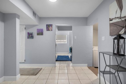 Touwnhouse à louer à Miami Gardens, Floride: 3 chambres, 117.06 m2 № 2242865 - photo 26