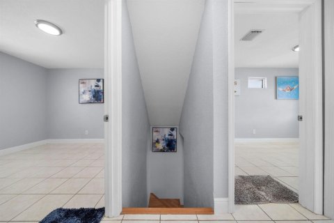 Touwnhouse à louer à Miami Gardens, Floride: 3 chambres, 117.06 m2 № 2242865 - photo 19