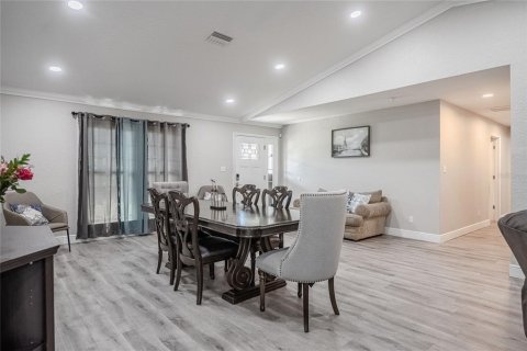 House in Lakeland, Florida 4 bedrooms, 250.84 sq.m. № 1721048 - photo 5
