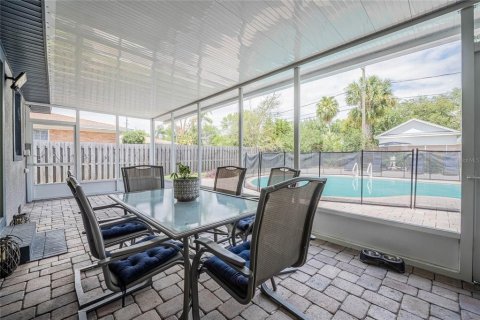 House in Lakeland, Florida 4 bedrooms, 250.84 sq.m. № 1721048 - photo 30